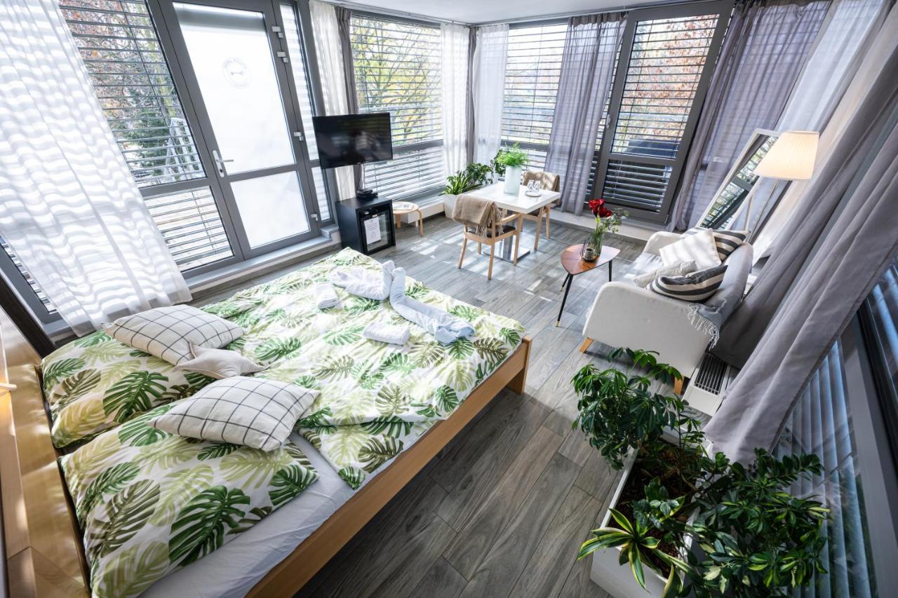 Atelier Lanna Bed & Breakfast Ceske Budejovice Exterior photo